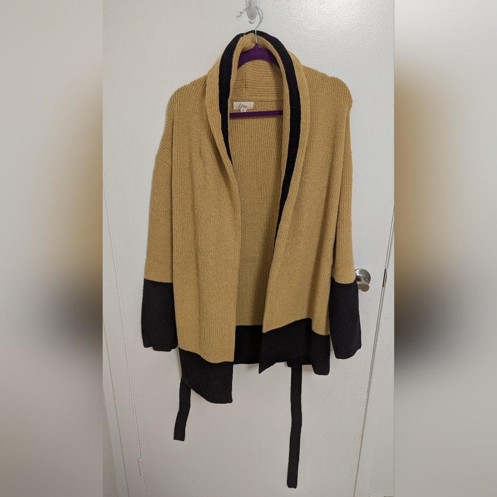 Brand New Elan Women's Knit Cardigan Sweater Size Medium